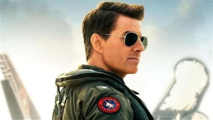 For an actor, Tom Cruise sure is a bad liar, but he’s only human